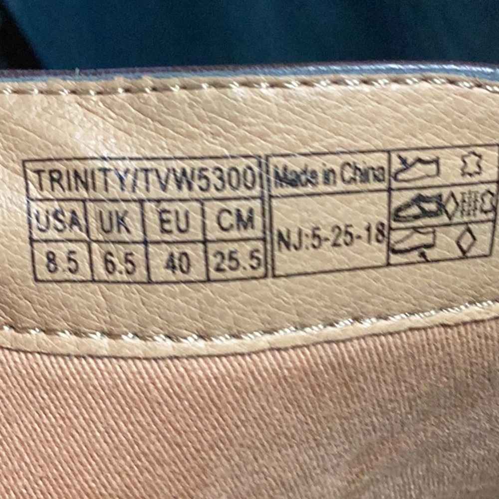 Vionic Trinity Leather Booties - image 4